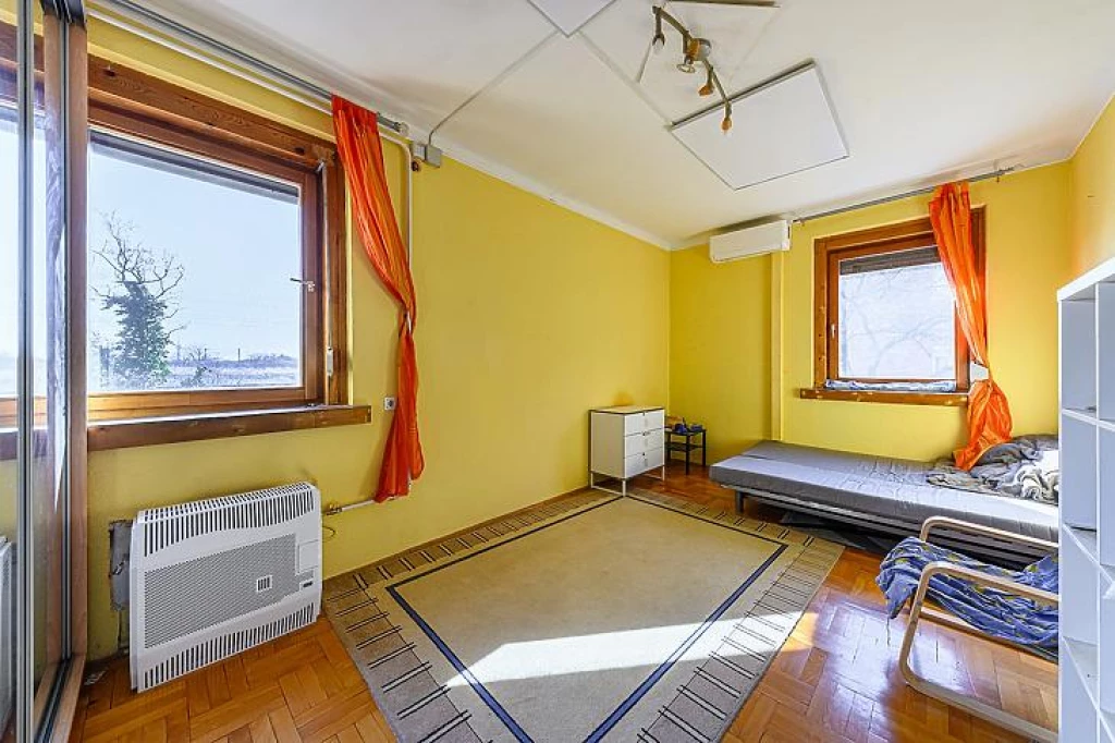 For sale brick flat, Budapest X. kerület, Laposdűlő