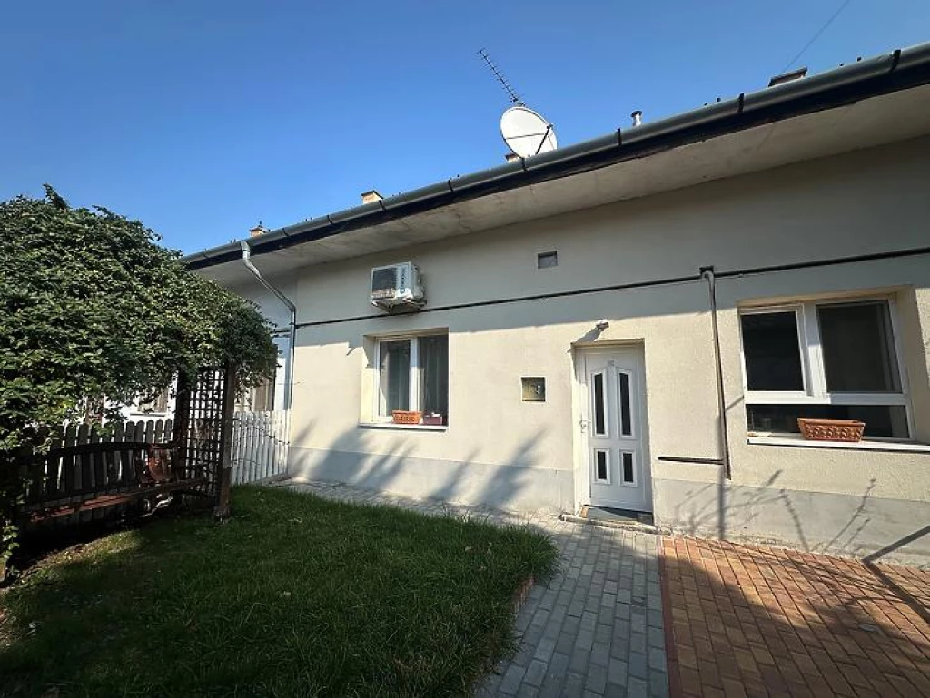 For sale brick flat, Budapest X. kerület, Óhegy