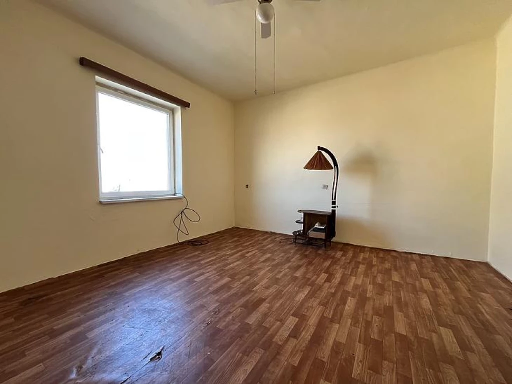 For sale brick flat, Budapest X. kerület, Téglagyárdűlő