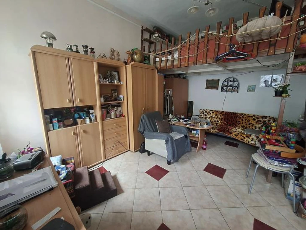 Eladó téglalakás, Budapest X. kerület, Ligettelek