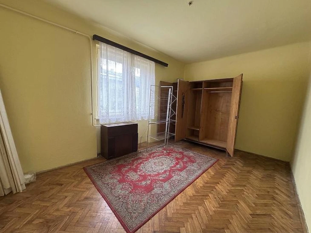 Eladó téglalakás, Budapest X. kerület, Laposdűlő