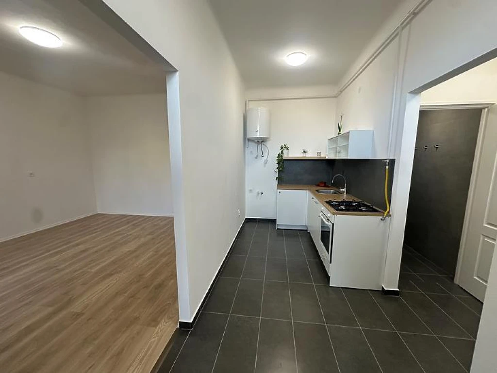 Eladó téglalakás, Budapest X. kerület, Óhegy