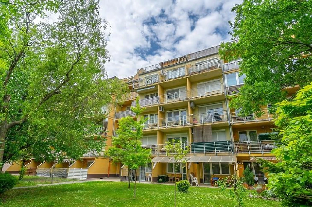 Eladó teremgarázs, Budapest X. kerület, Népliget