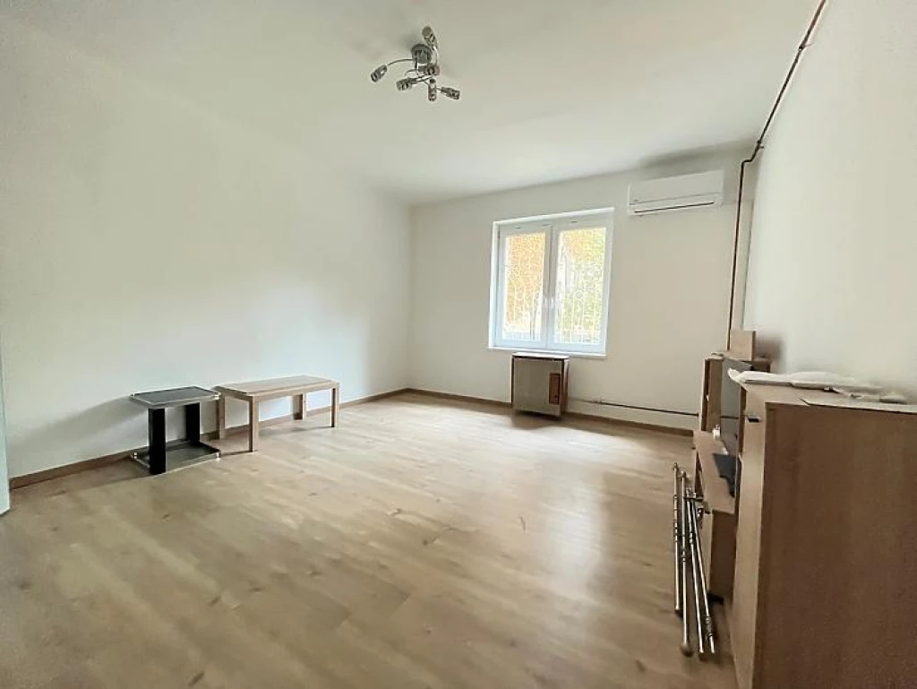 Eladó téglalakás, Budapest X. kerület, Téglagyárdűlő