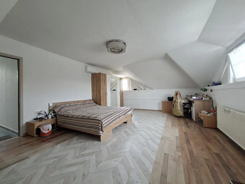 Eladó családi ház, Budapest X. kerület, Felsőrákos
