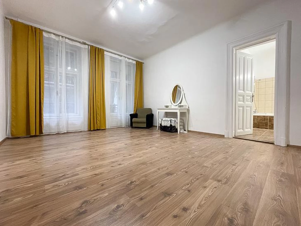 Eladó téglalakás, Budapest VIII. kerület, Palotanegyed