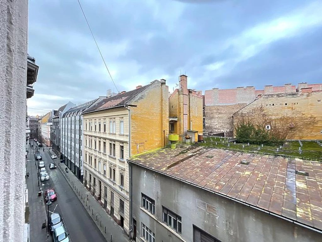 Eladó téglalakás, Budapest VIII. kerület, Palotanegyed
