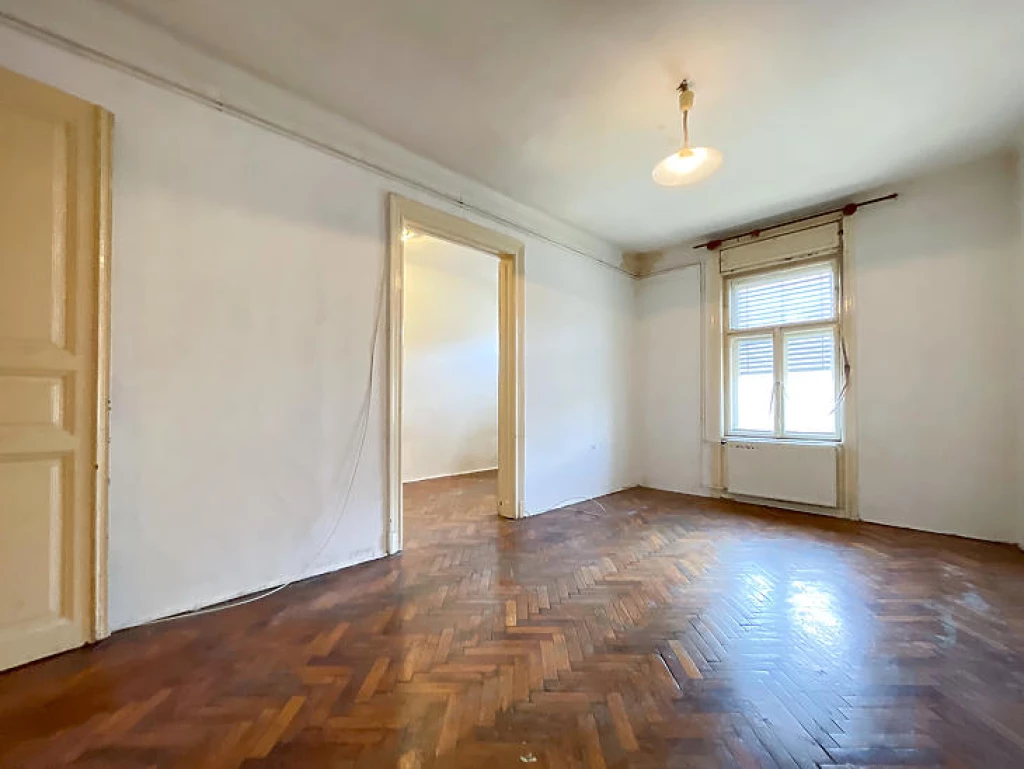 For sale brick flat, Budapest VIII. kerület, Csarnok negyed