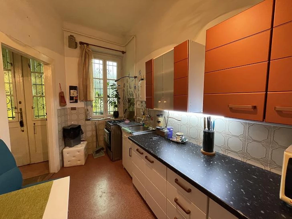 For sale brick flat, Budapest VIII. kerület, Csarnok negyed