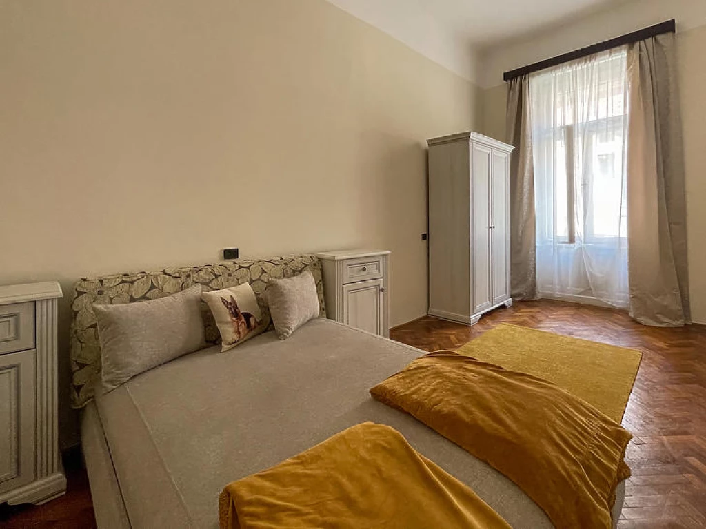 Kiadó téglalakás, Budapest VIII. kerület, Csarnok negyed