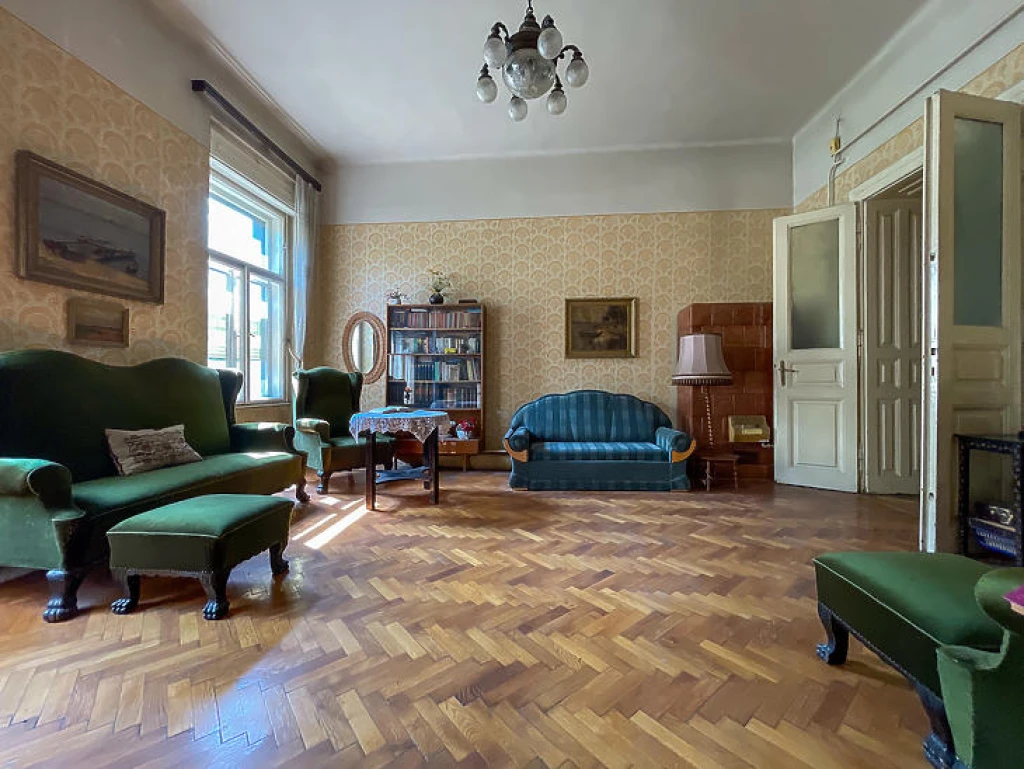 Eladó téglalakás, Budapest VIII. kerület, Palotanegyed