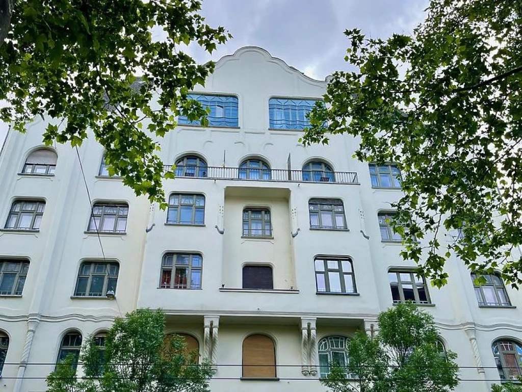 Eladó téglalakás, Budapest VI. kerület, Nagykörúton kívüli terület
