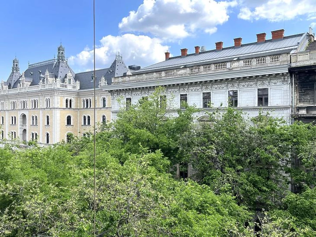 Eladó téglalakás, Budapest VI. kerület, Nagykörúton kívüli terület