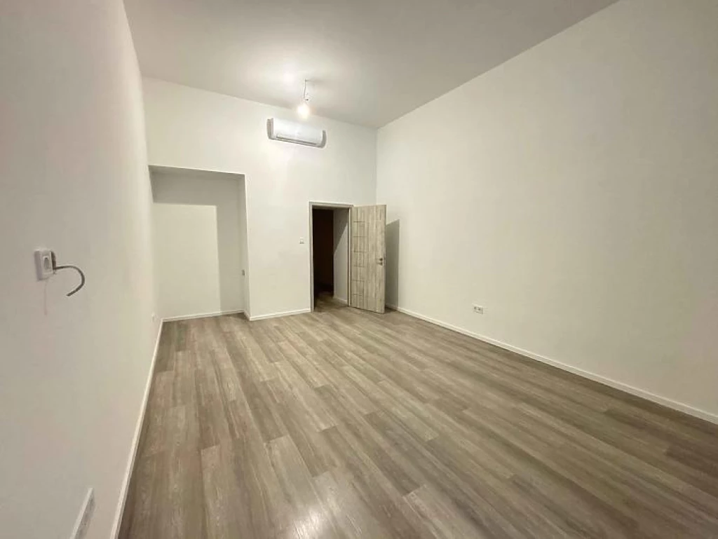 Eladó téglalakás, Budapest VI. kerület, Nagykörúton kívüli terület