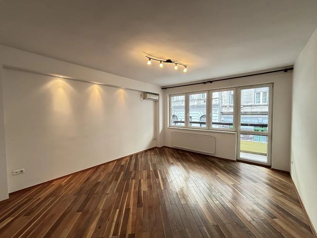 Eladó téglalakás, Budapest VI. kerület, Nagykörúton kívüli terület