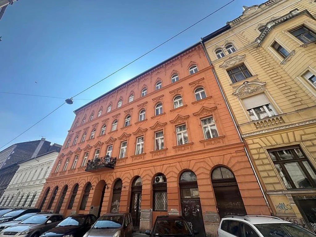 Eladó téglalakás, Budapest VI. kerület, Nagykörúton kívüli terület