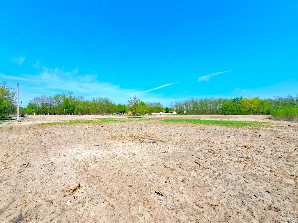 For sale building plot, Helvécia, Kiskőrösi út közelében