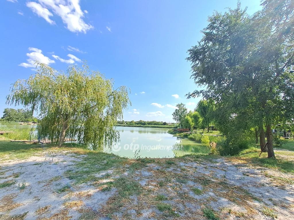 For sale building plot, Cegléd, Budai úti tavak