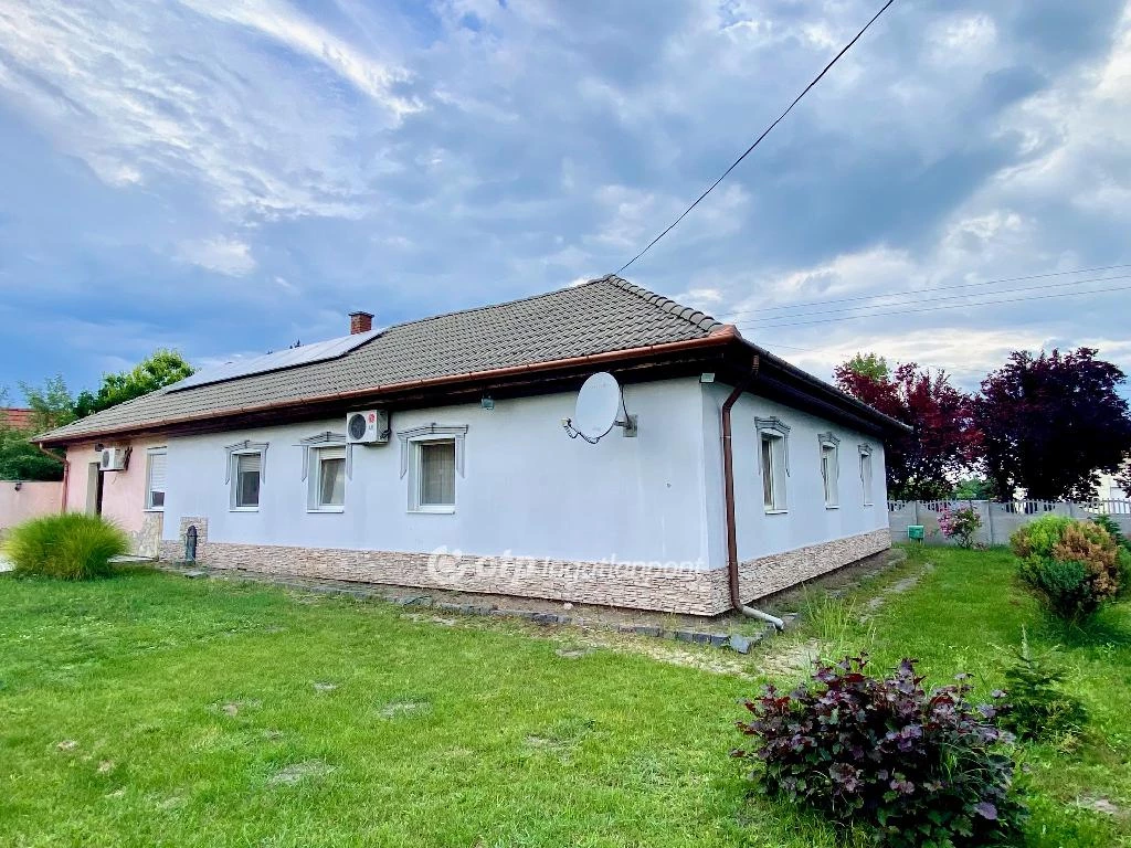 For sale house, Nagykőrös, Vasútállomás