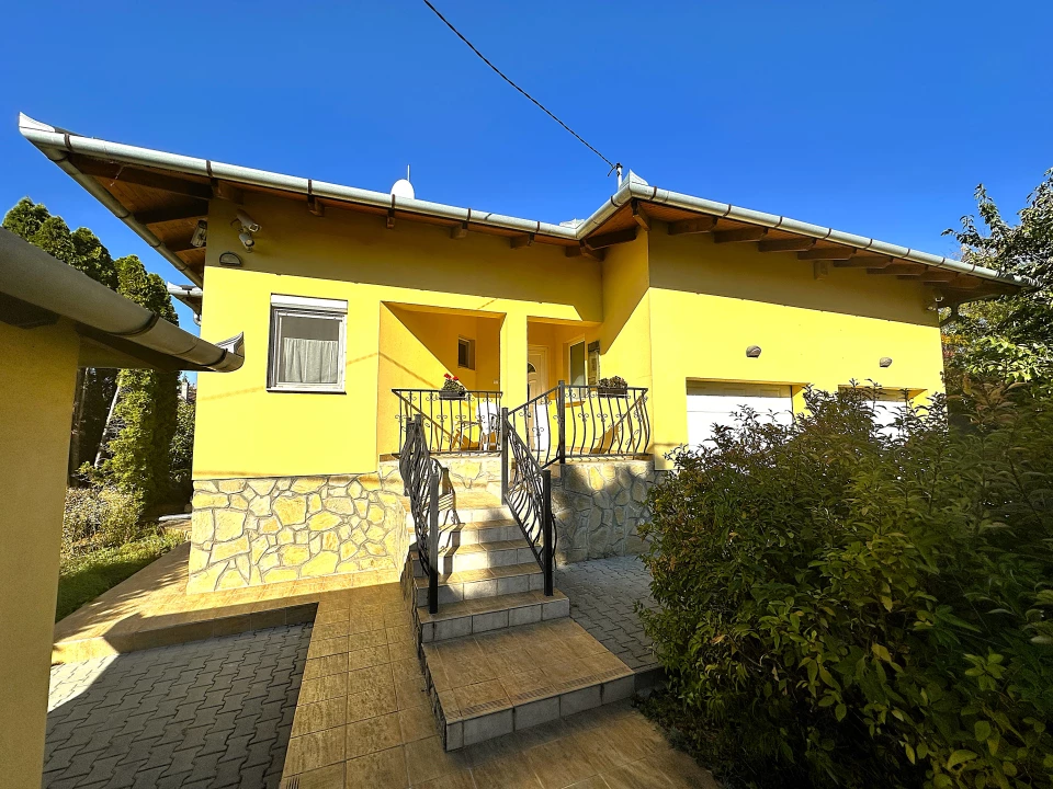 For sale house, Érd, Badacsonyi utca 23