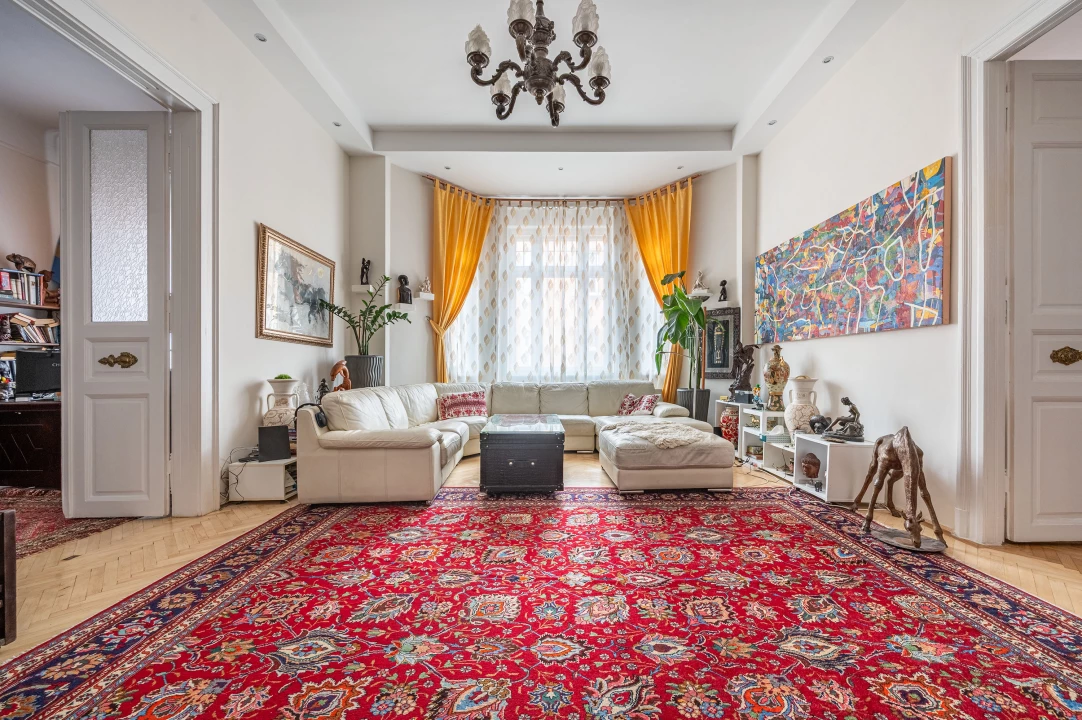 Eladó téglalakás, Budapest XIII. kerület, Radnóti Miklós utca 5-7