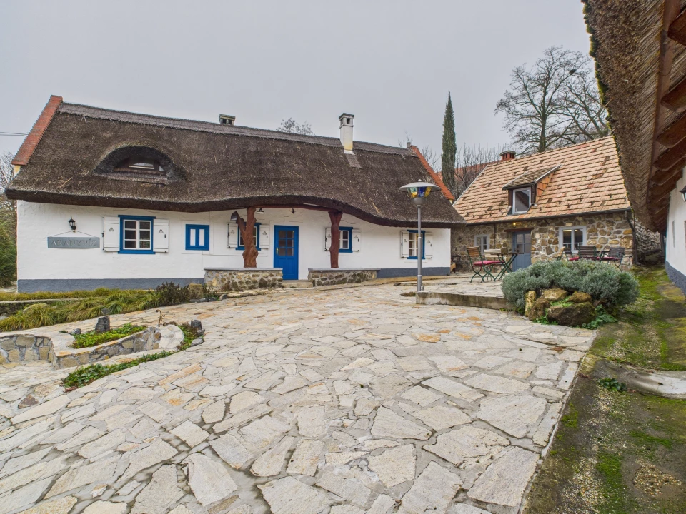 For sale house, Szigliget, Kossuth utca 11