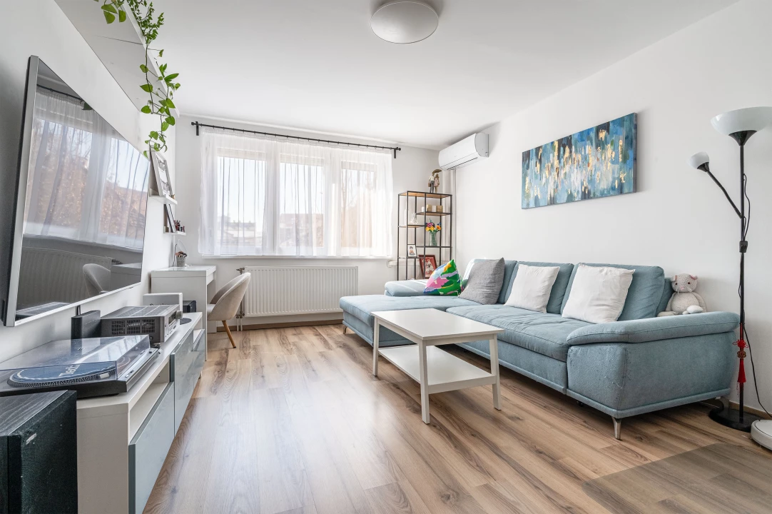 Eladó téglalakás, Budapest XIII. kerület, Kisgömb utca 6/2