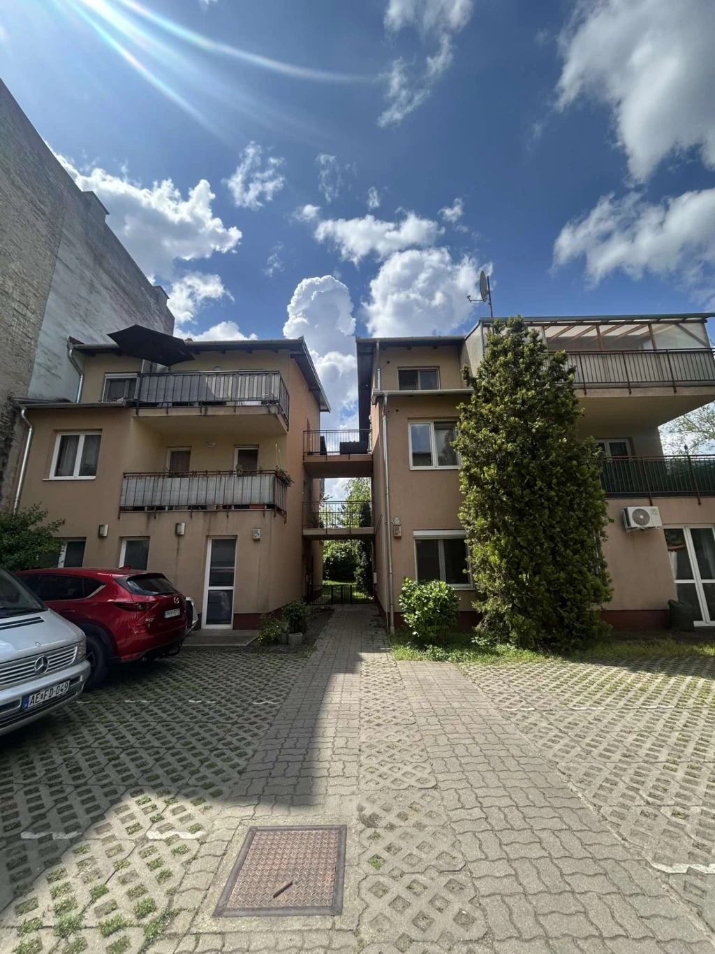 c3-1-name c2-19-name, Budapest X. kerület, Kőbánya, Füzér utca