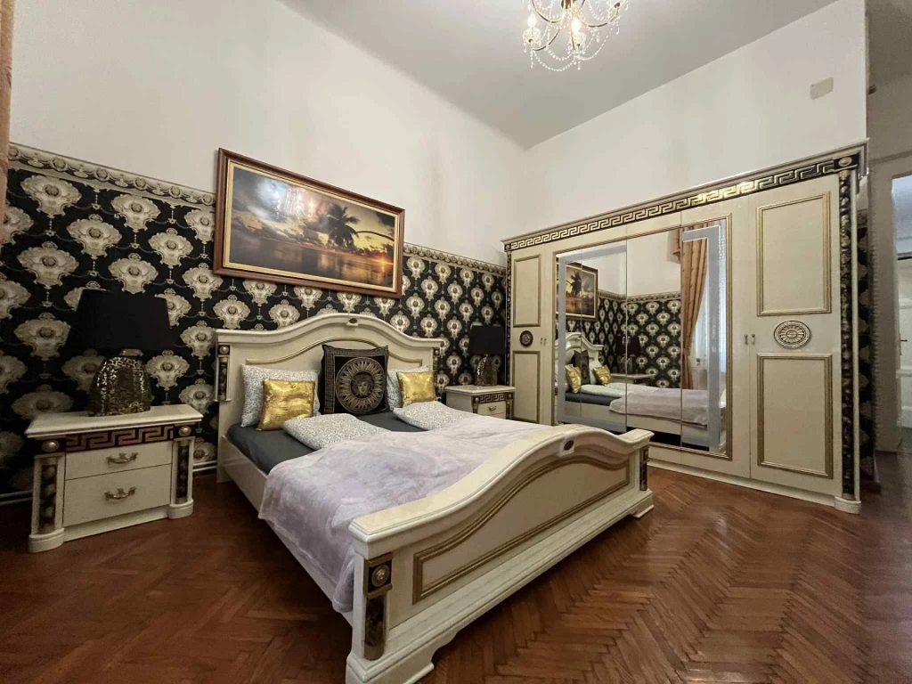 Eladó Lakás, Budapest VI. kerület Király utca 239.000.000 Ft