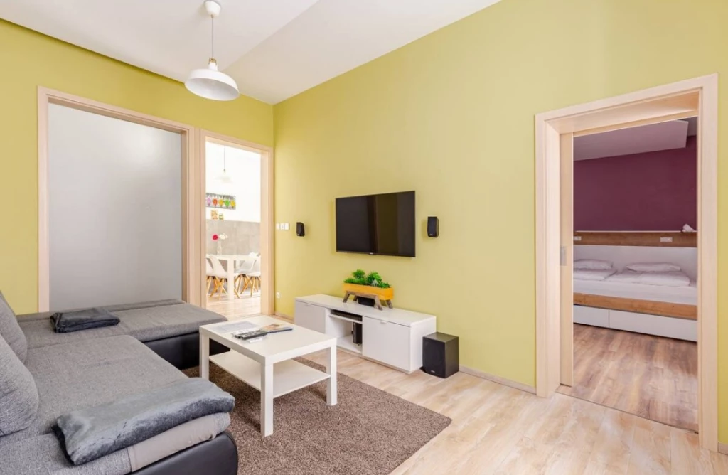 For sale brick flat, Budapest VII. kerület, Nagykörúton kívüli terület