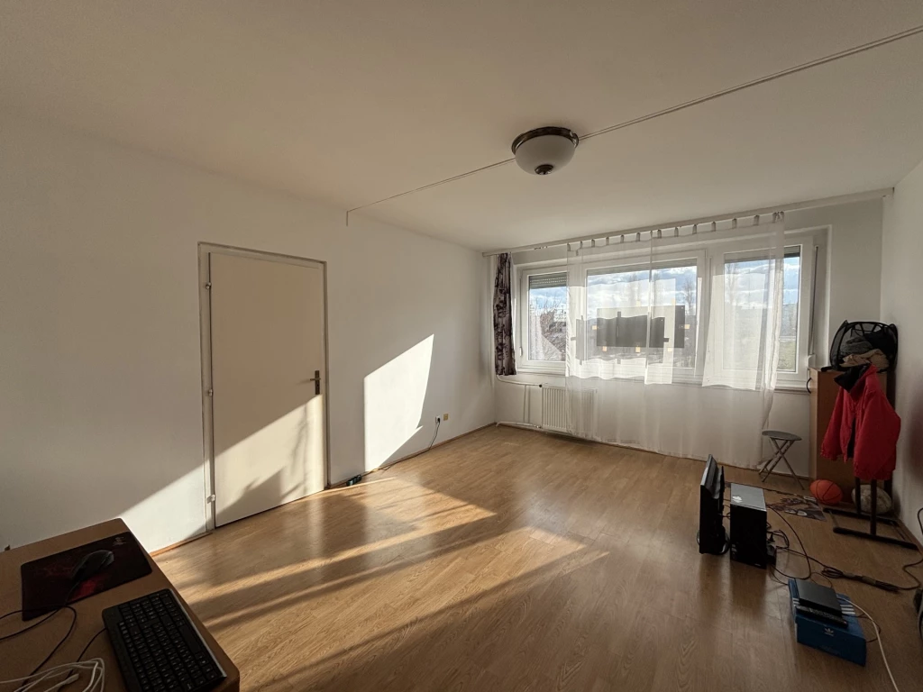 For sale panel flat, Budapest XIII. kerület, Kárpát utca