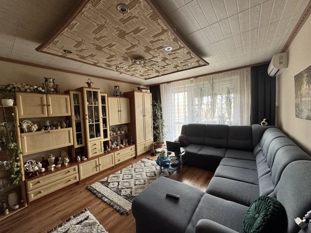 For sale panel flat, Budapest XXI. kerület, Csepel Belváros, Szent István út