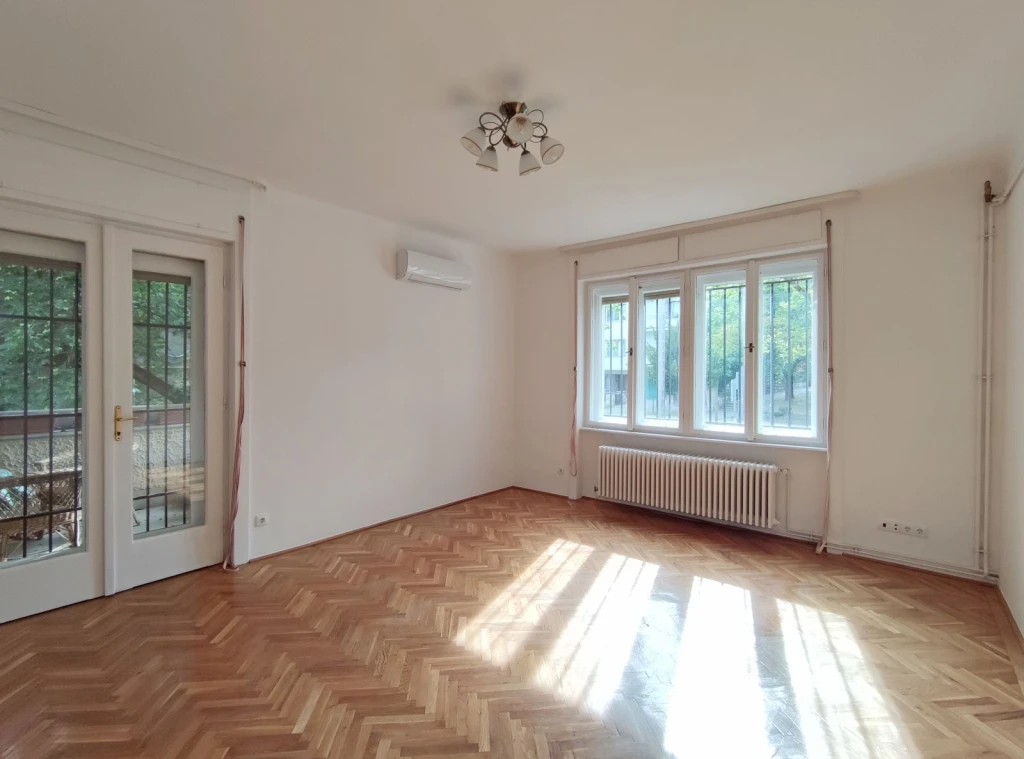 c3-2-name c2-19-name, Budapest XII. kerület, Mártonhegy, Németvölgyi út