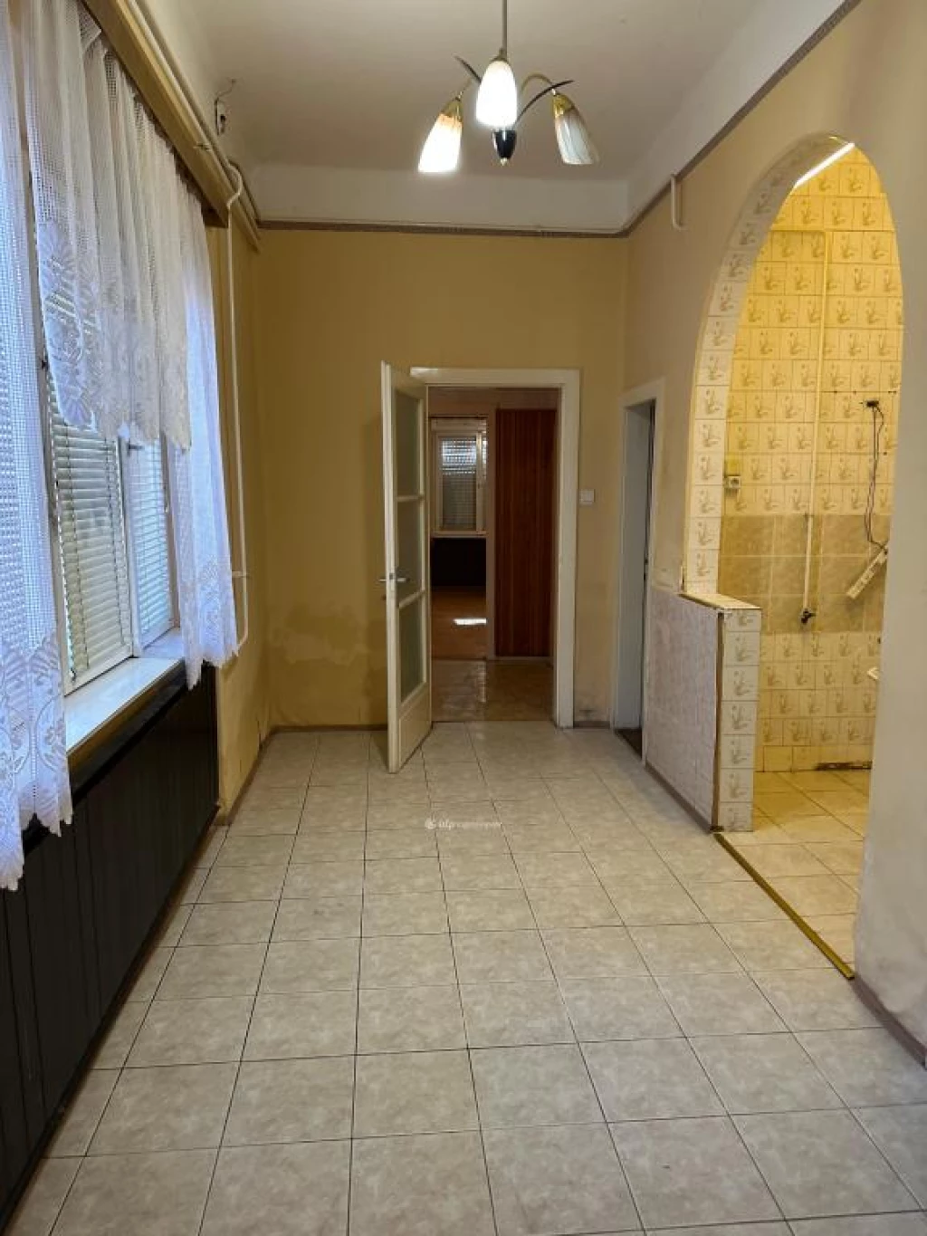 Eladó Ház, Gyöngyös