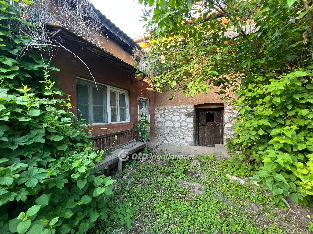 For sale house, Eger