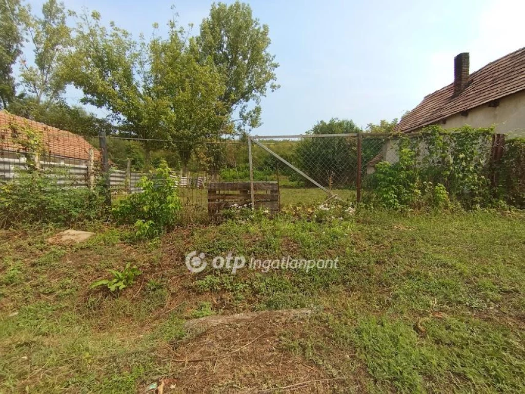 For sale building plot, Ecséd