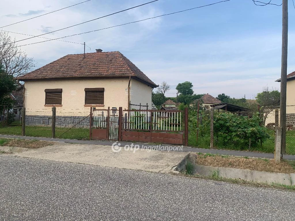 For sale house, Pétervására