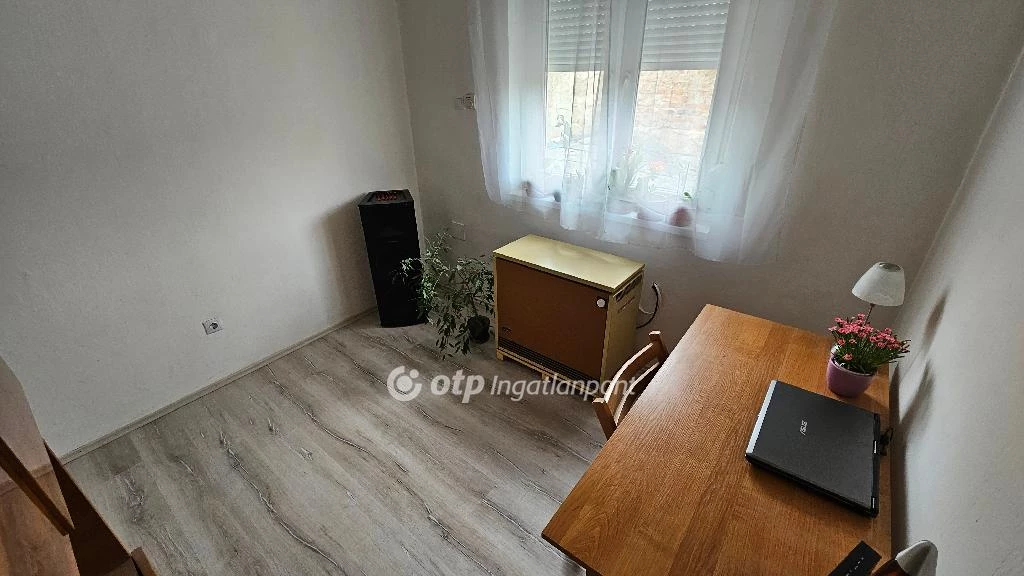 For sale house, Eger