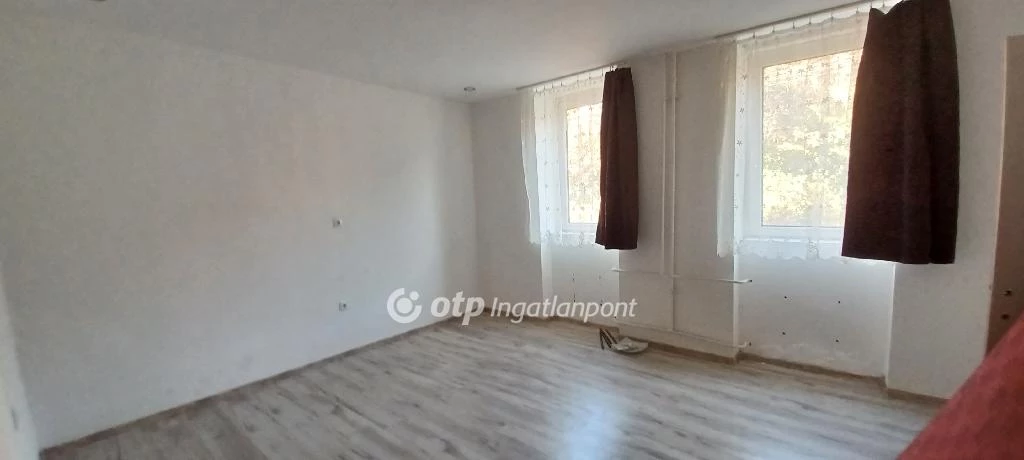 For sale house, Eger