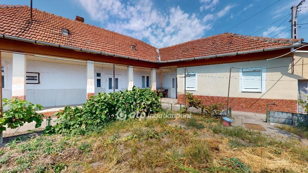 For sale house, Szentistván