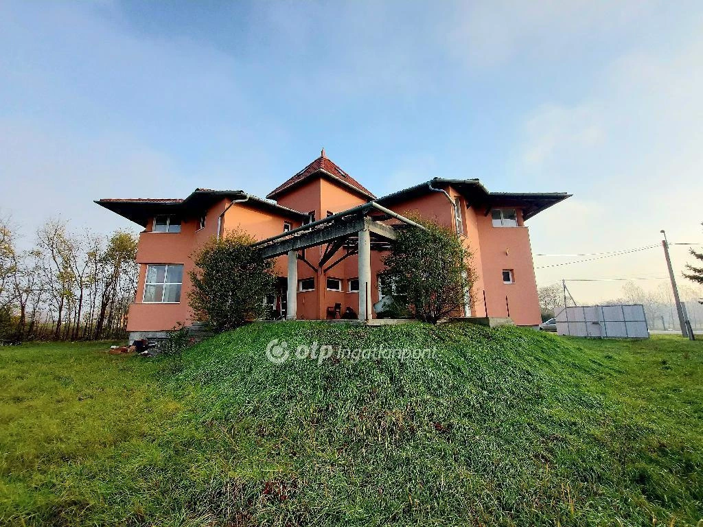 For sale house, Mezőnyárád