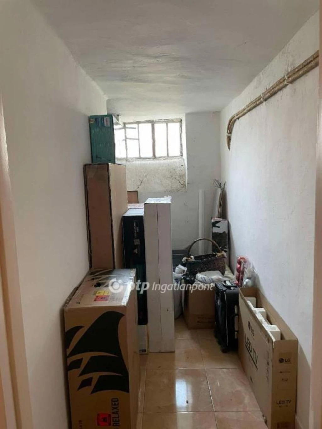 For sale brick flat, Eger