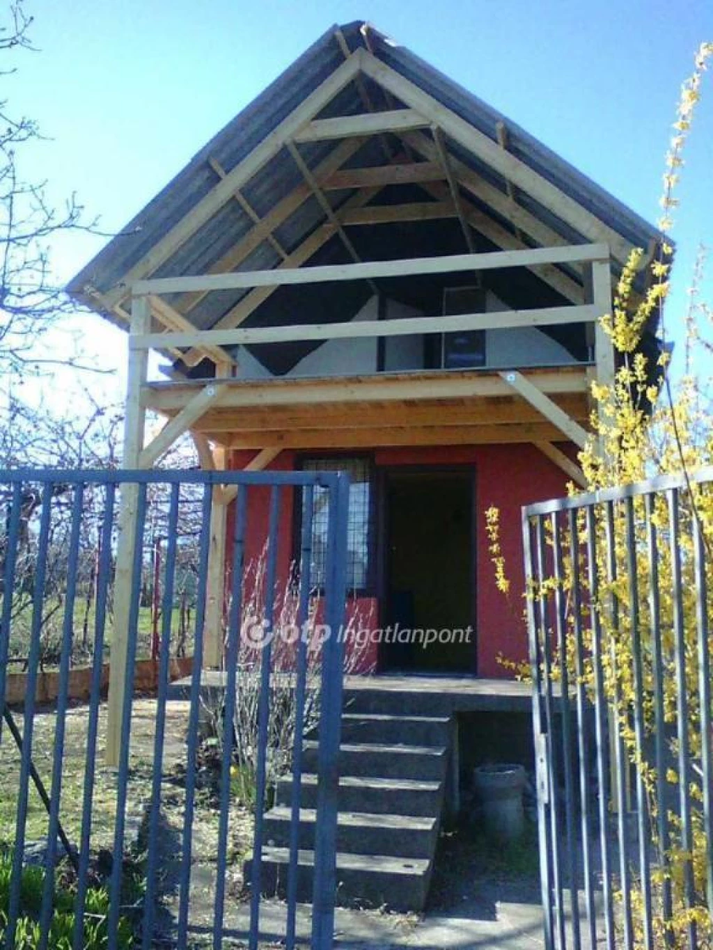 Eladó Telek, Andornaktálya