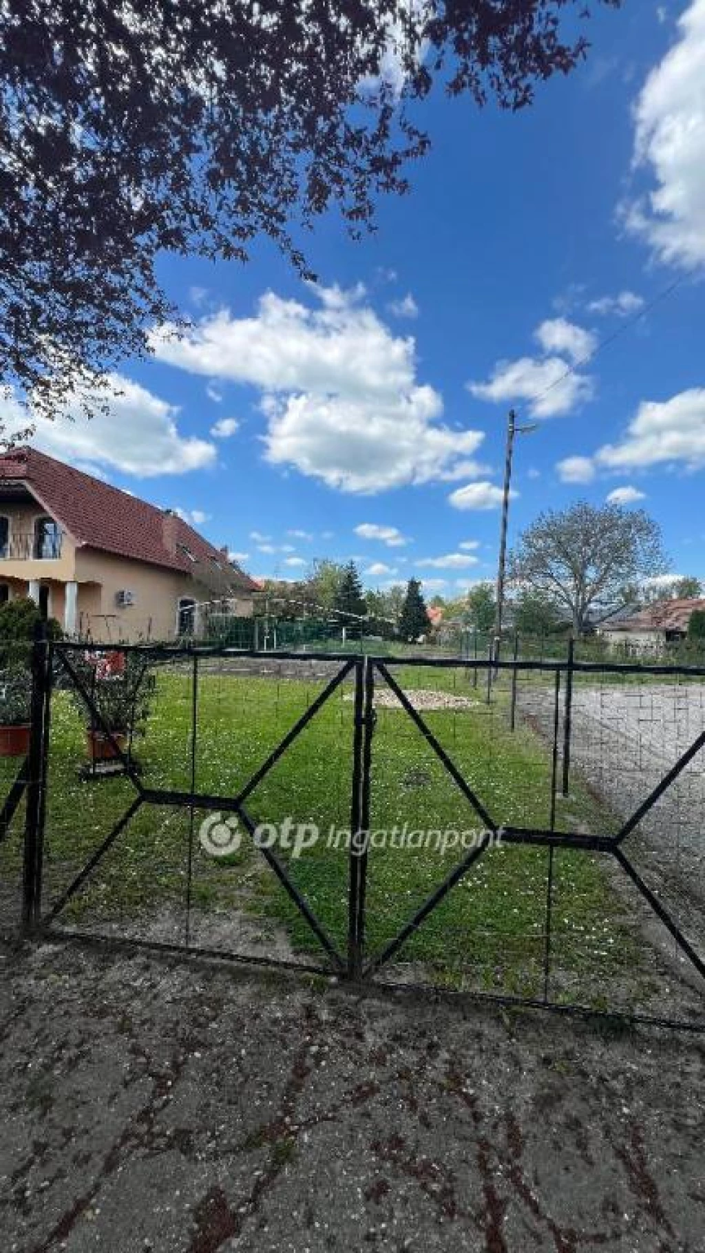 Eladó Telek, Eger