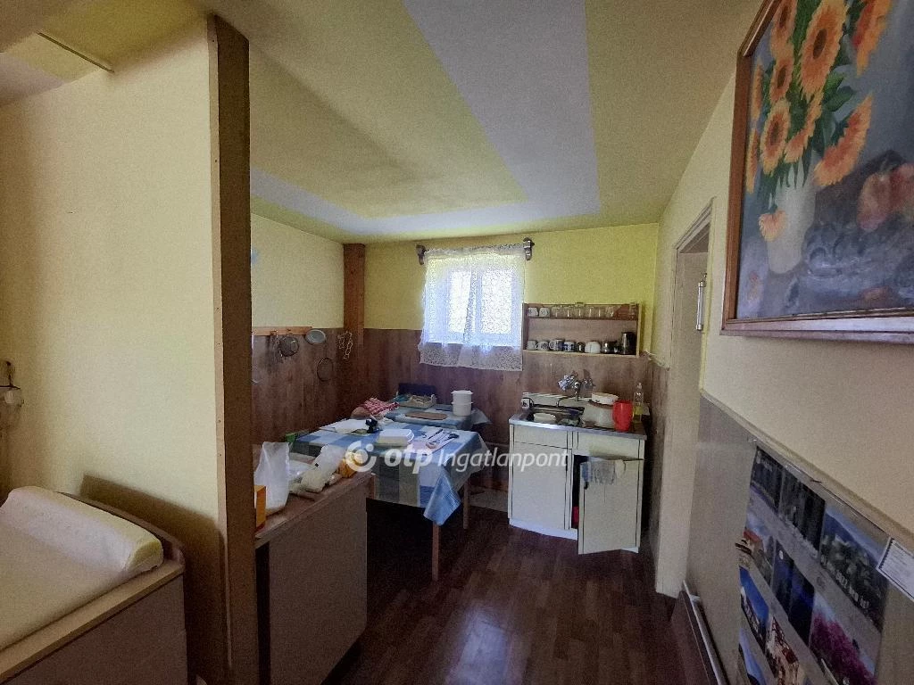 For sale house, Sirok