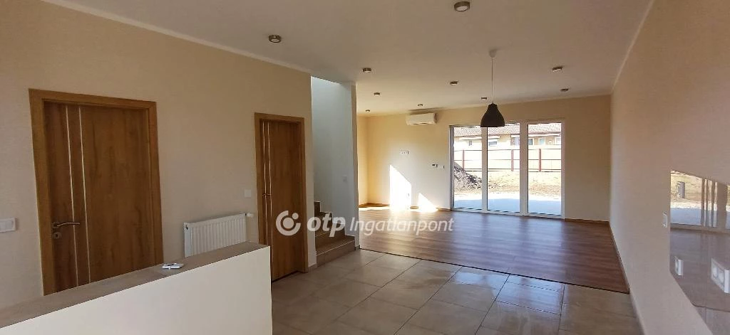 For sale semi-detached house, Ostoros