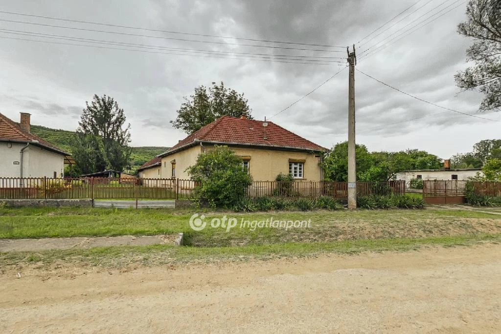 c3-1-name c2-1-name, Ivád