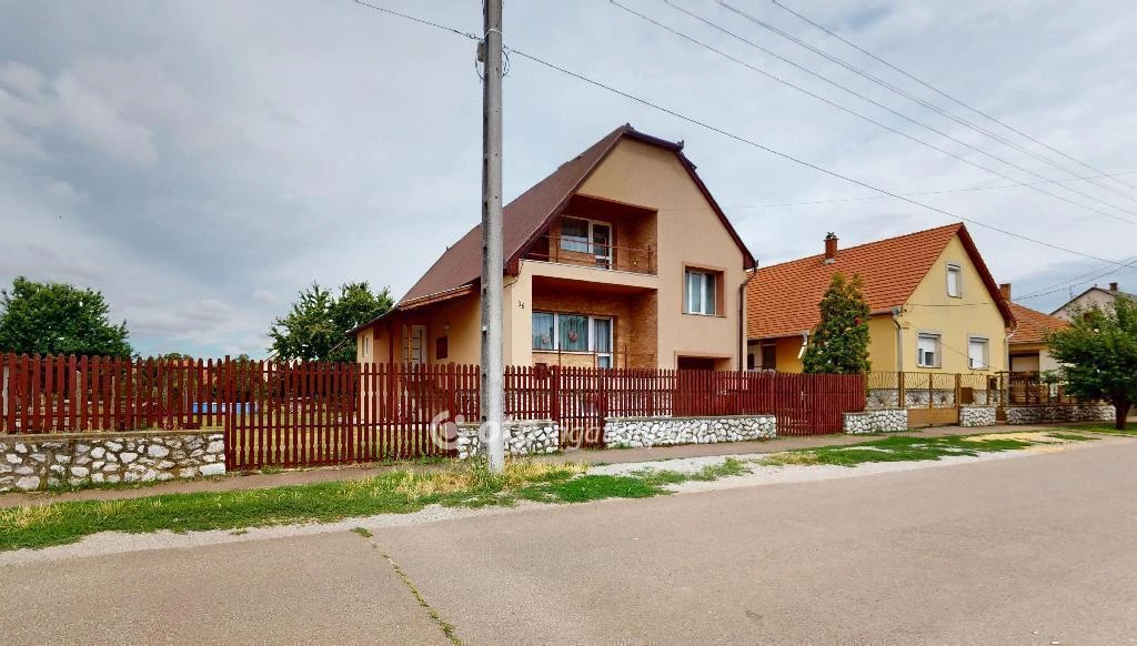 Eladó Ház, Mezőkövesd