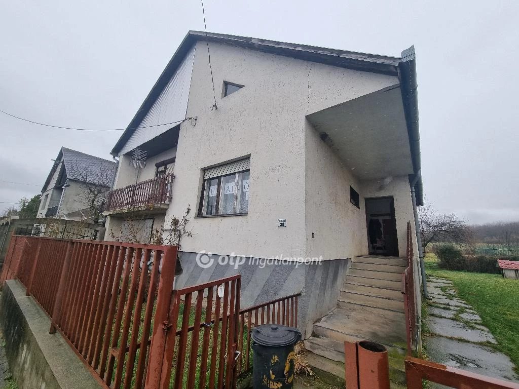 Eladó Ház, Pásztó