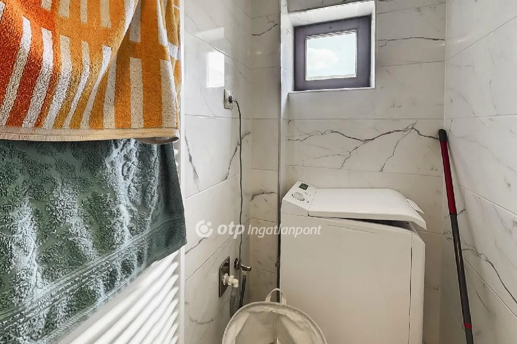 c3-1-name c2-19-name, Eger